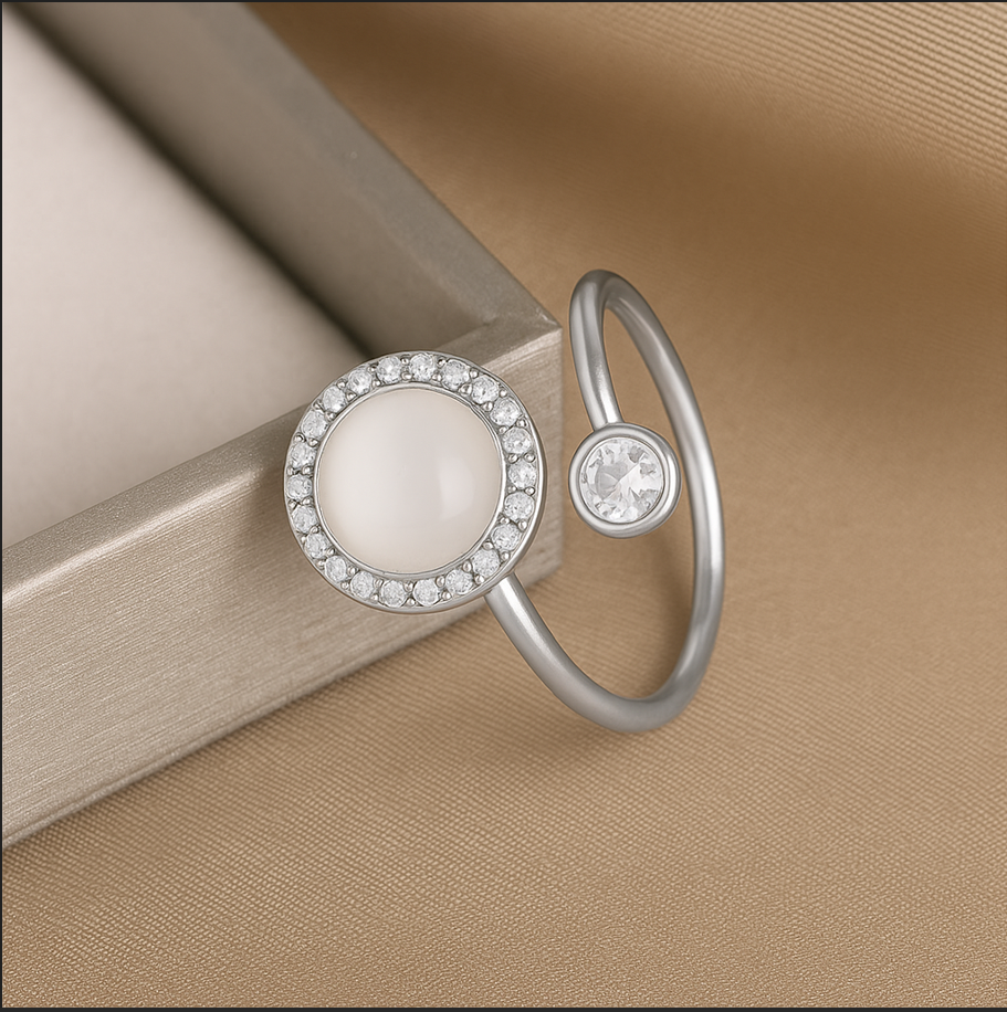 Aurora Whisper Ring Silver