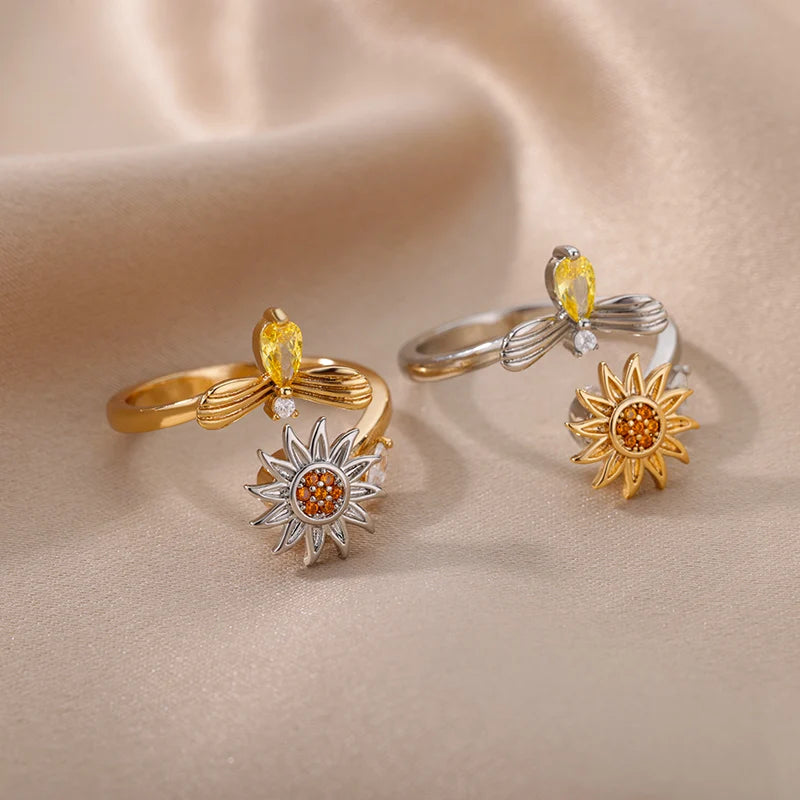 Sunflower Bloom Trap Ring